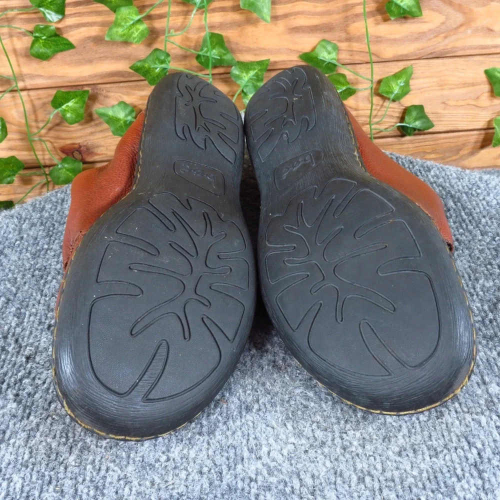 B.O.C. C40041 Womens Leather Hook-and-Loop Loafers Size 9.5 Casual Brown Shoes